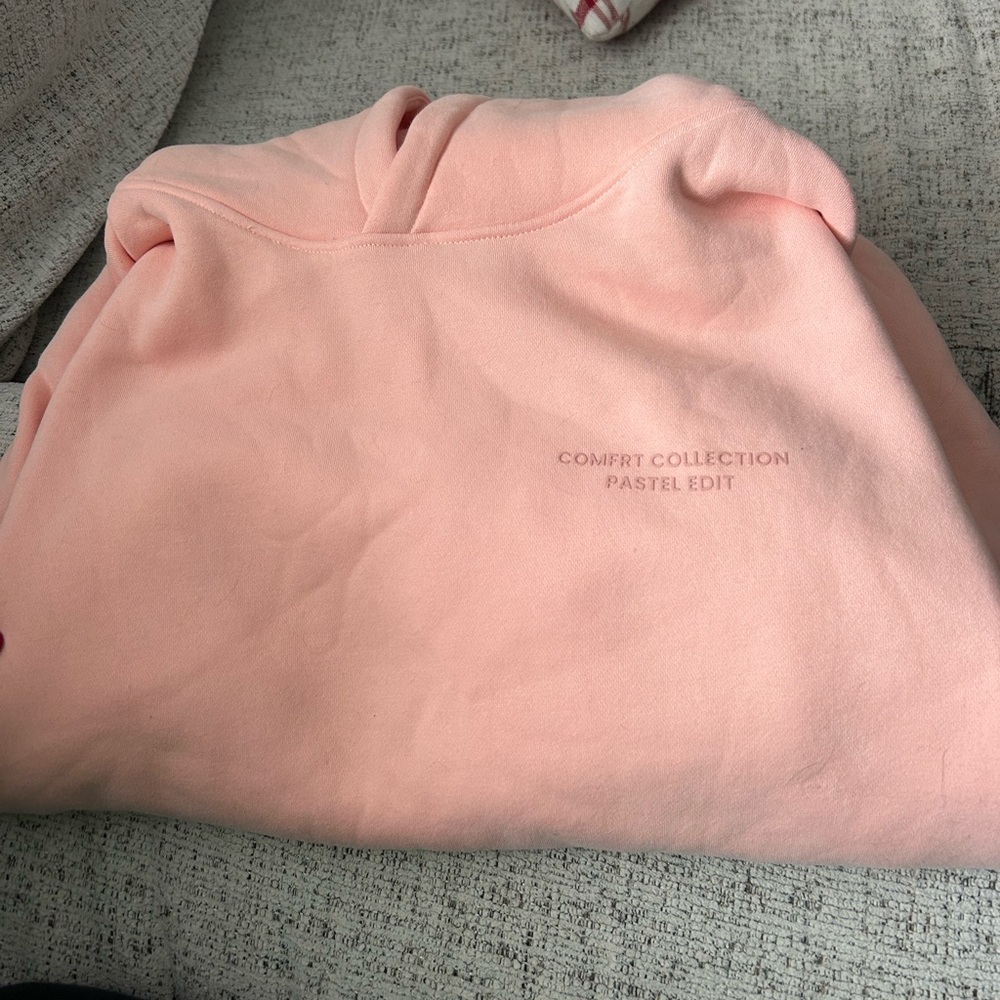 Comfrt Collection Blush Hoodie